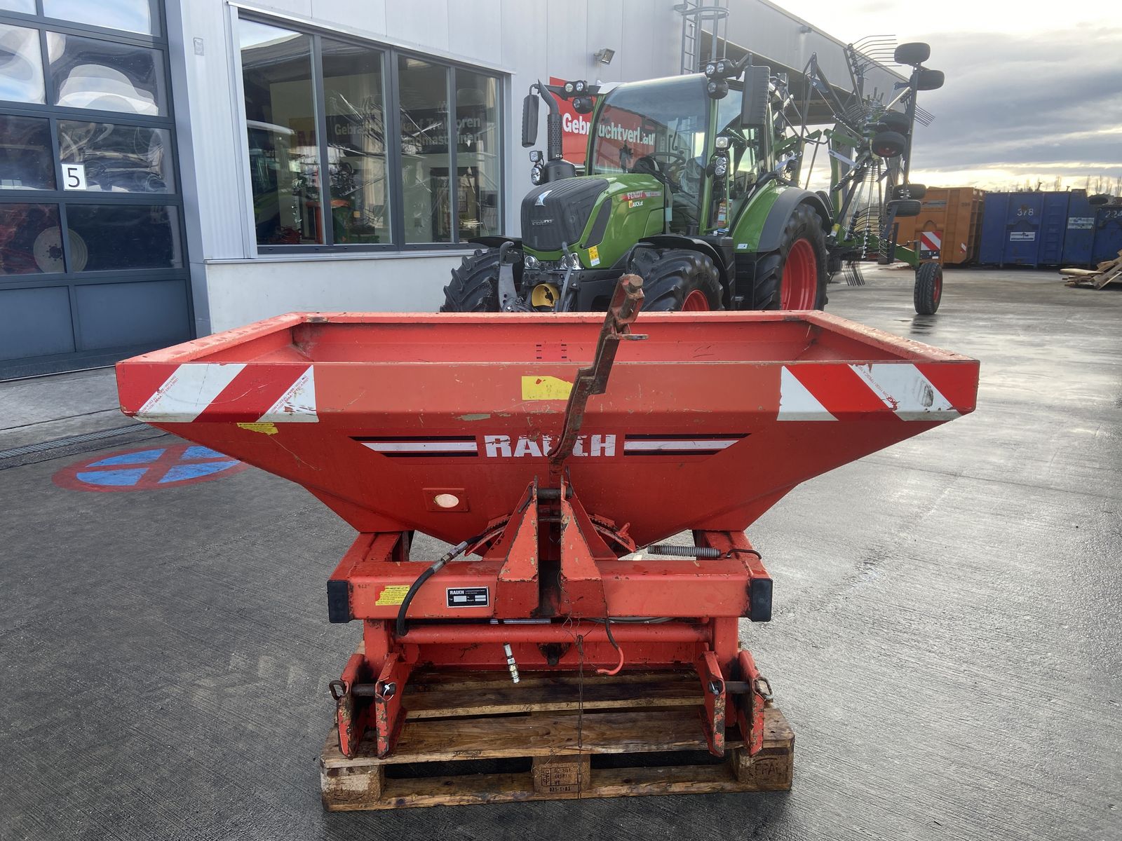 Rauch Düngerstreuer ZSB 900 2