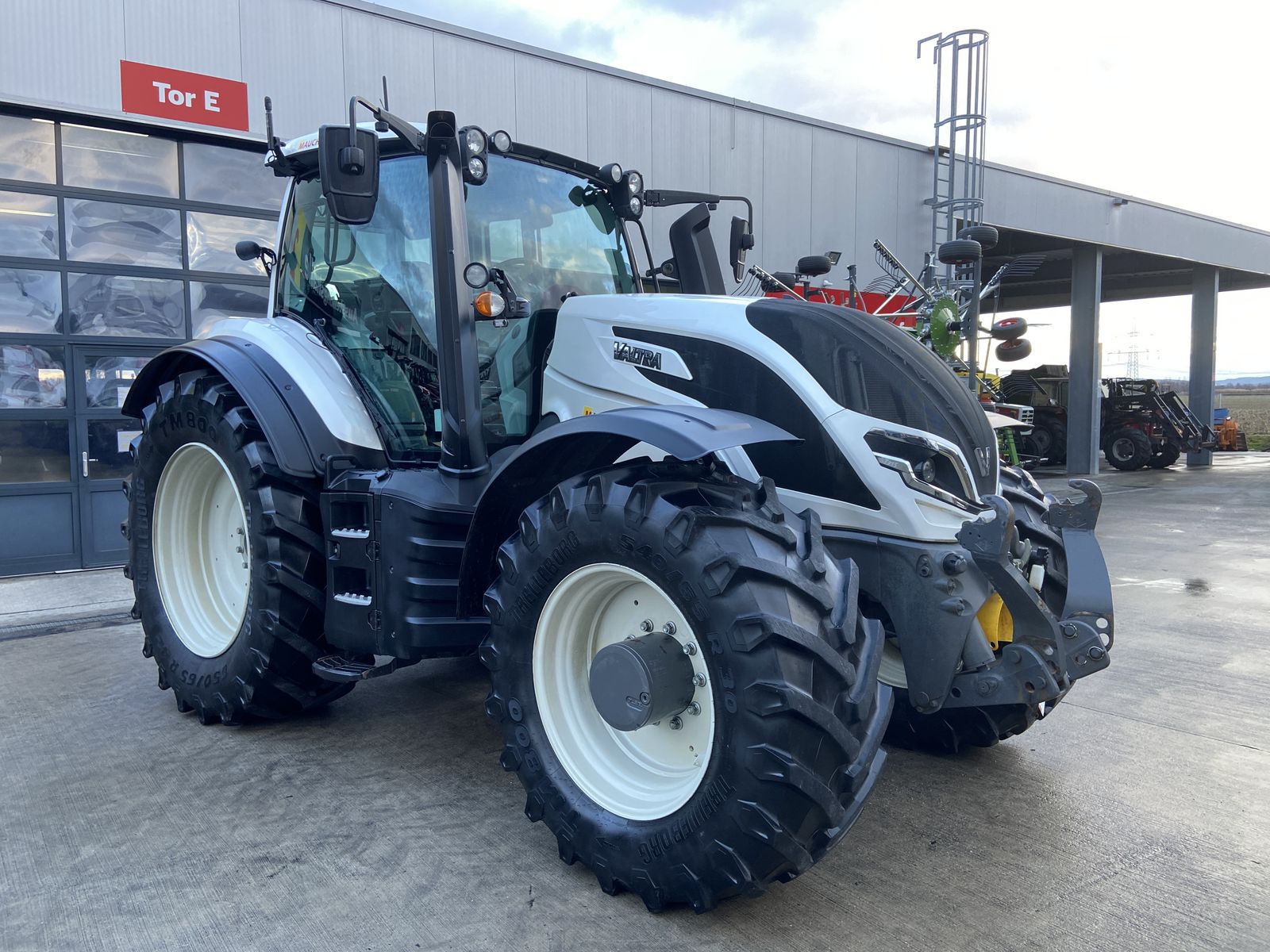 Valtra T215 Direct 3