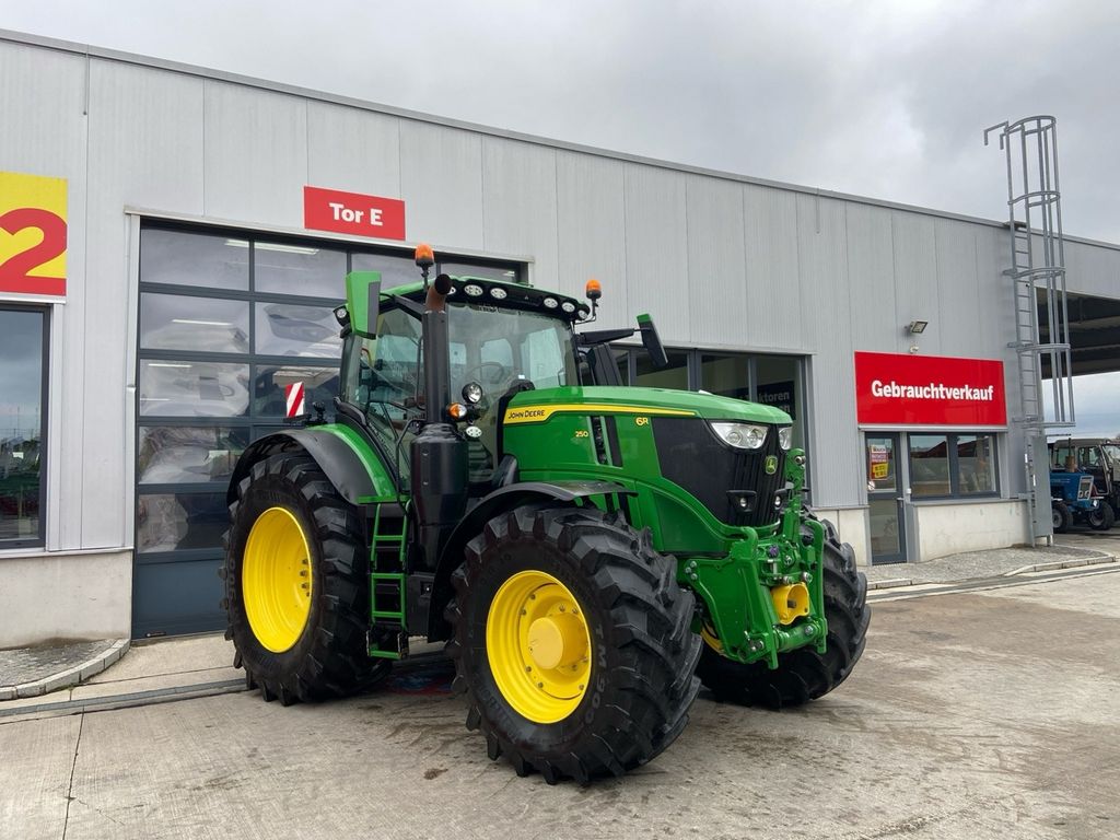 John Deere 6R250 AUTOPOWR 3