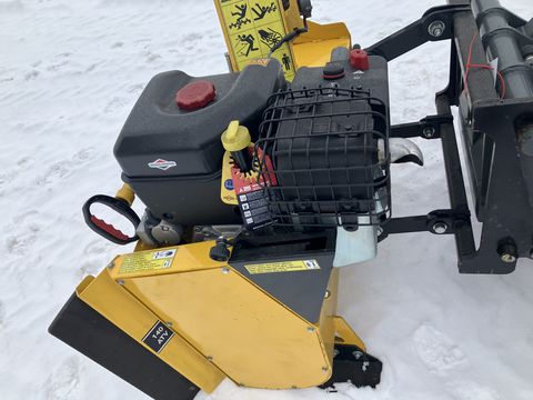 Sonstige Mauch Hoftrac Schneefräse mit Aufbaumotor 