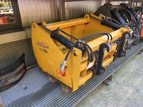 Parmiter Shelbourne SGS200 1500mm mit Weidemann HV