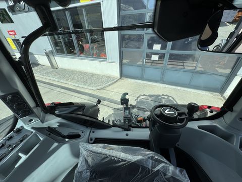 Valtra N175