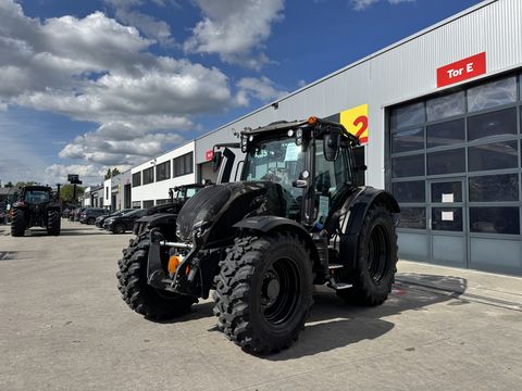 Valtra N175