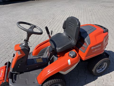 Husqvarna Rider 216T AWD mit Mähdeck 100h