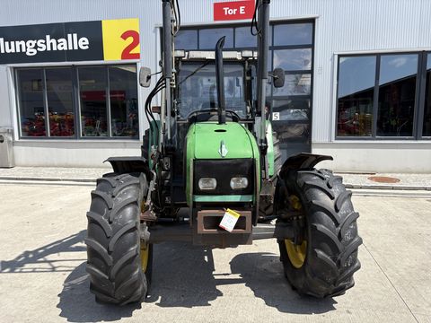 John Deere 3300