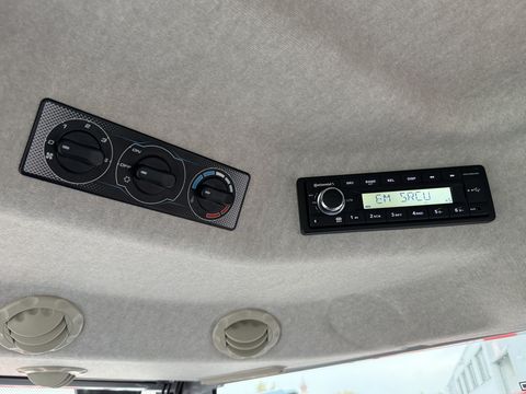 Massey Ferguson MF 5S.115 Dyna-4 Efficient