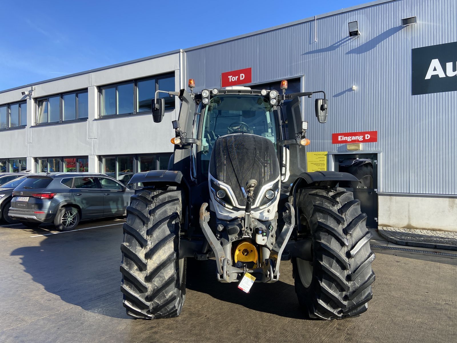 Valtra T215 Direct 2