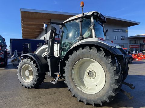 Valtra T215 Direct