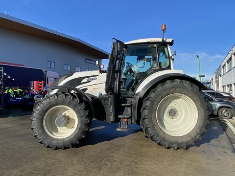 Valtra T215 Direct