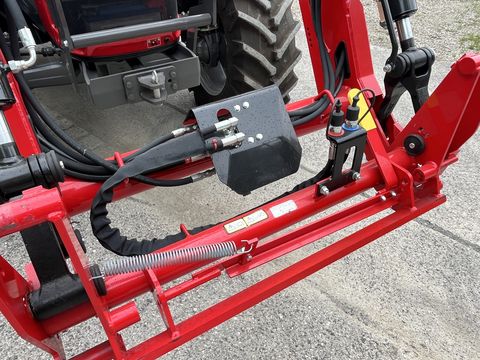 Massey Ferguson MF 4708