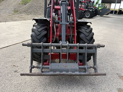 Weidemann 1160 mit Euroaufnahme