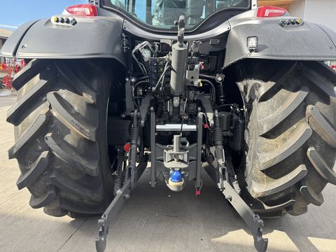 Valtra N175