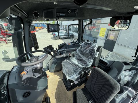 Valtra N175
