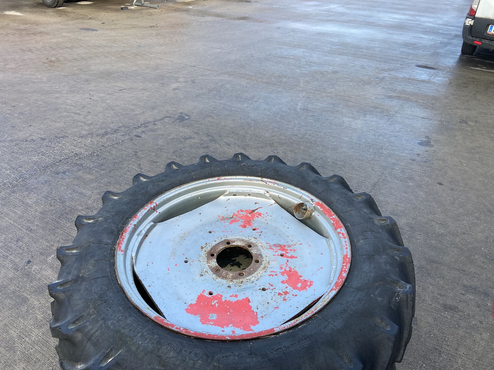 Continental Kompletträder 13.6-36 3