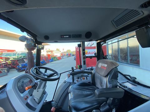 Valtra A 114
