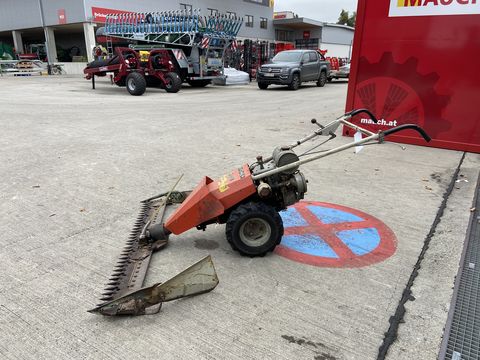 Bucher M200