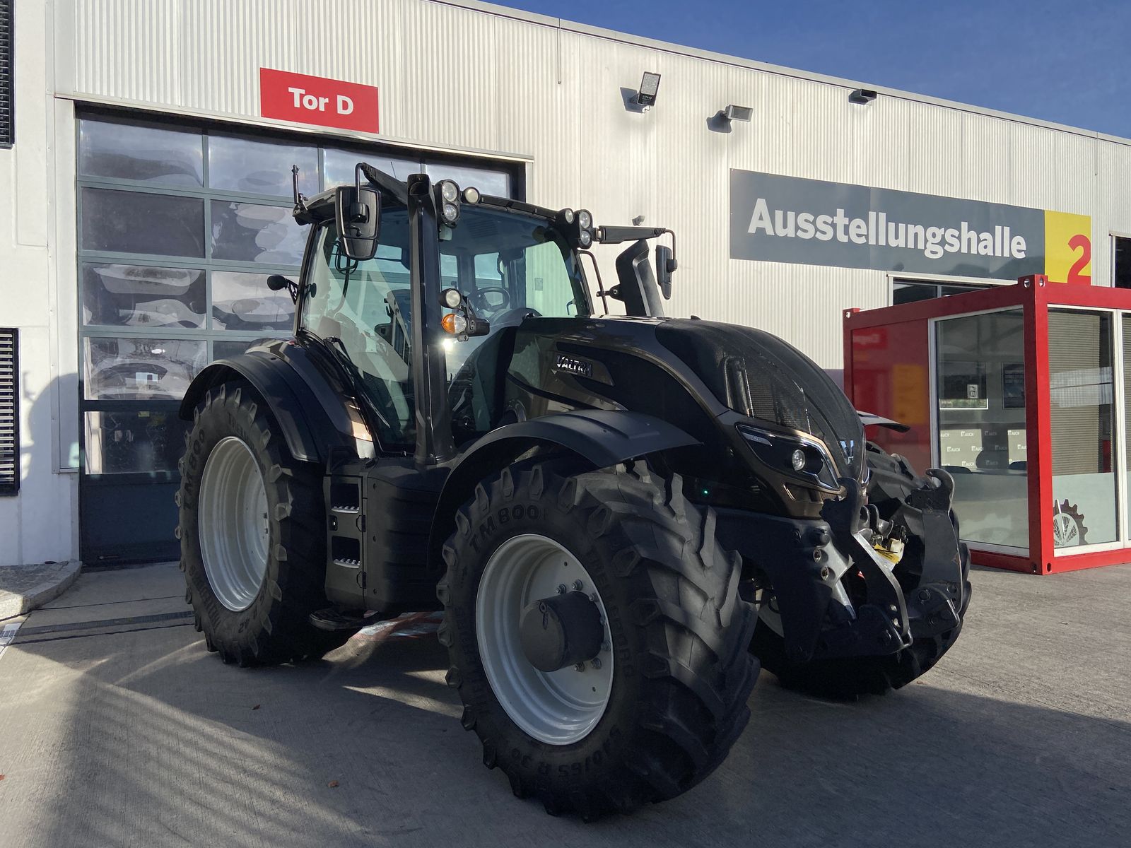 Valtra T 214 Direct 3