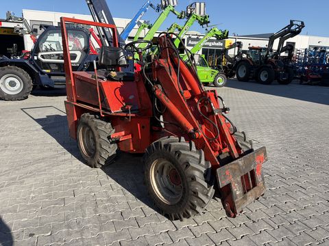 Weidemann 916 D/M with bucket and forklift fork