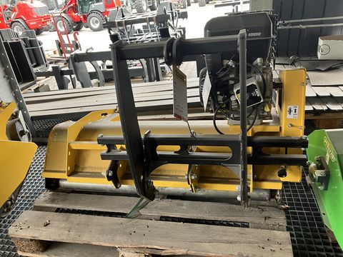 Sonstige Hoftracmulcher mit Aufbaumotor