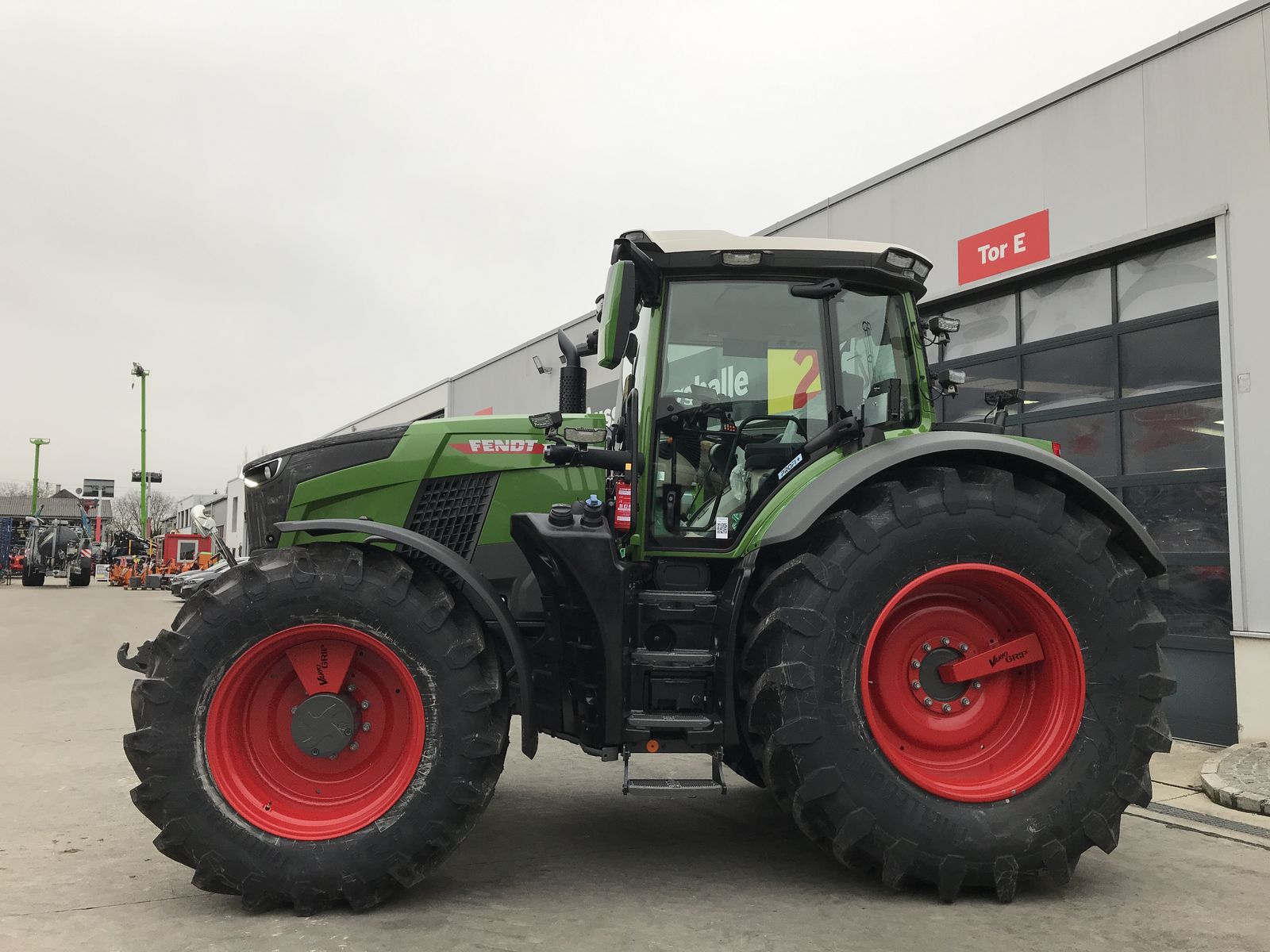 Fendt 832 Vario Gen5 2