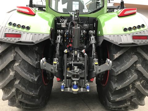 Fendt 832 Vario Gen5