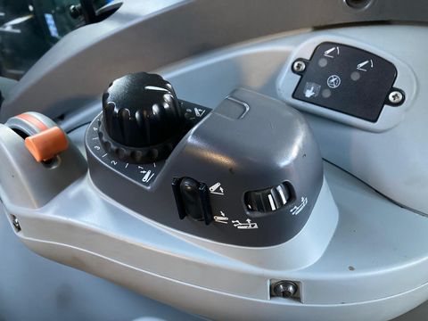 New Holland T5.105 Electro Command