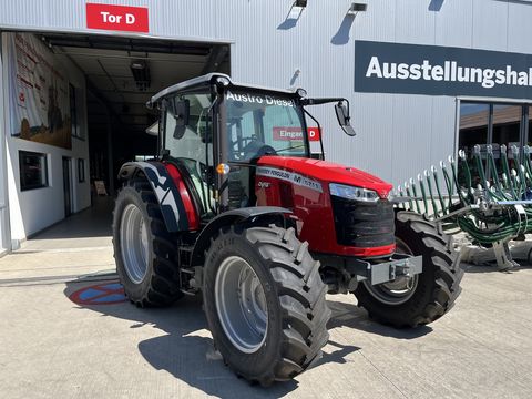 Massey Ferguson MF 5711