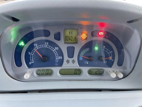 New Holland T7.210 Auto Command SideWinder II (Stage V)