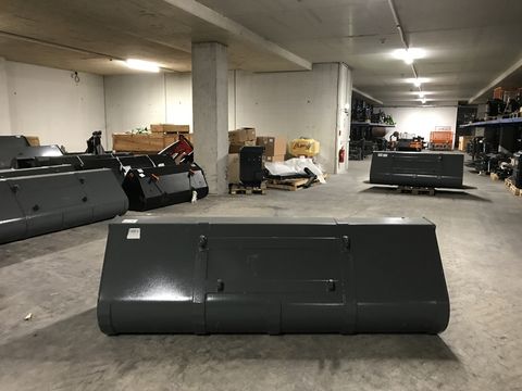 Stekro Schaufel gerundet 2,4m