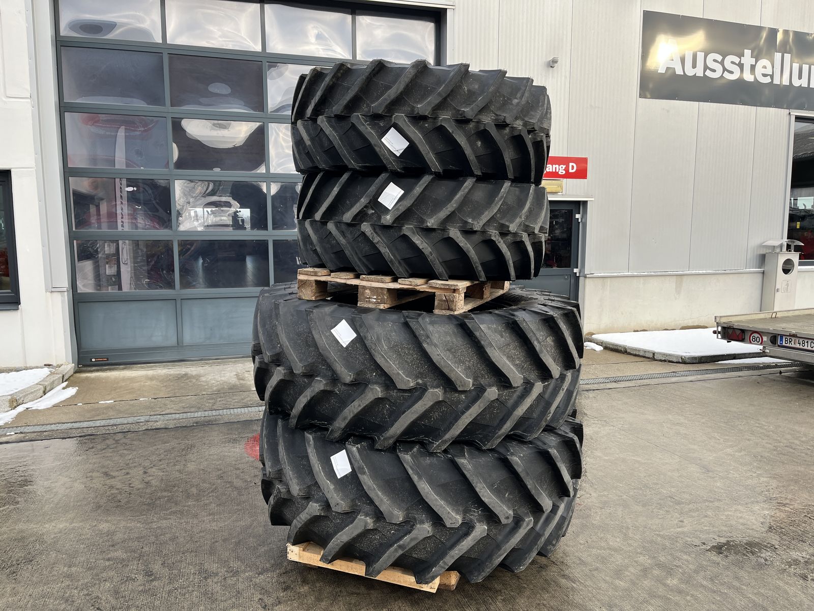Trelleborg TM 800 600/65R38 und 480/65 R28 2