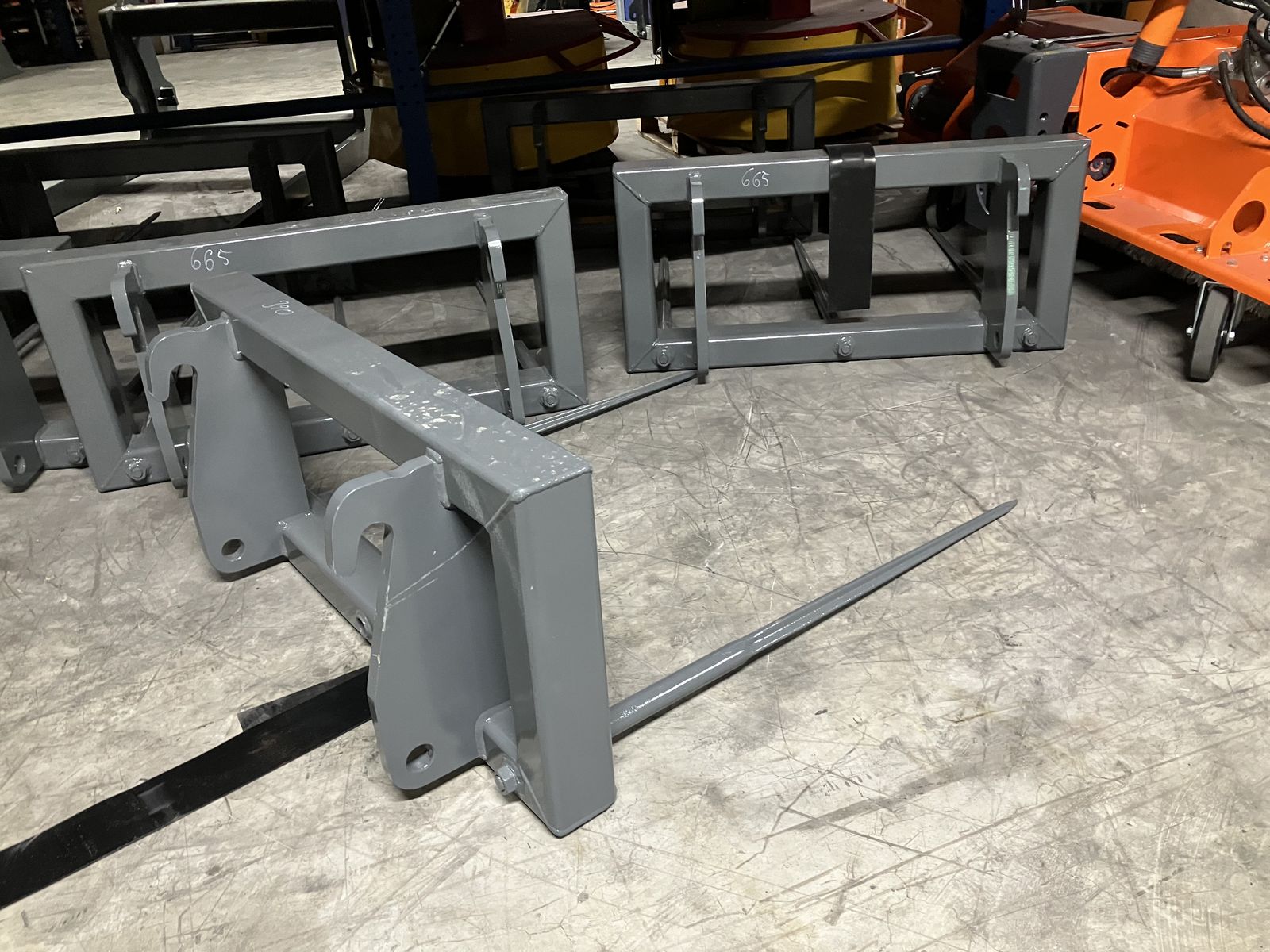 Weidemann Ballenspieß  2