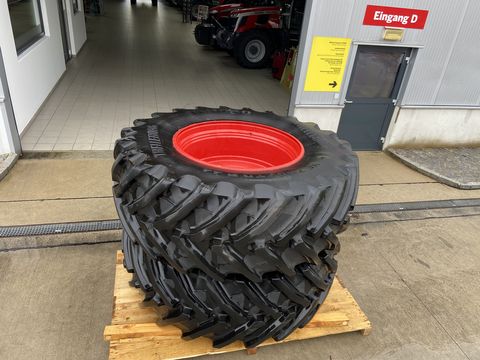 Trelleborg VF 750/70R44 + VF 650/60R38 inklusive Felgen