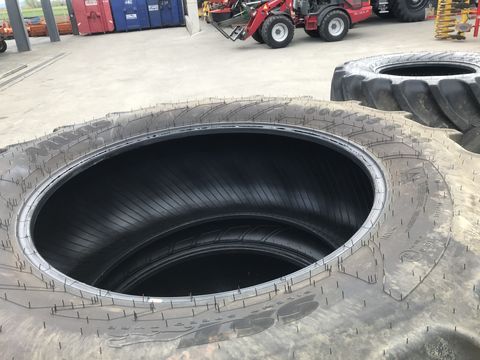 Mitas 600/65R38 + 540/65R24 AC65