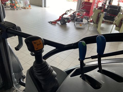 New Holland T5.105 Electro Command