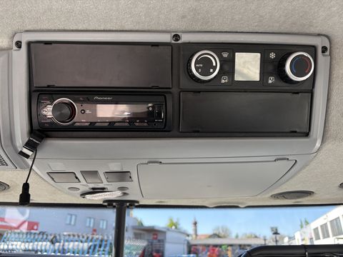 Valtra T215 Direct