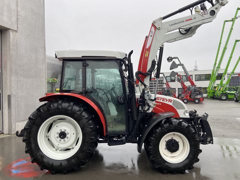 Steyr Kompakt 4075 Komfort 1