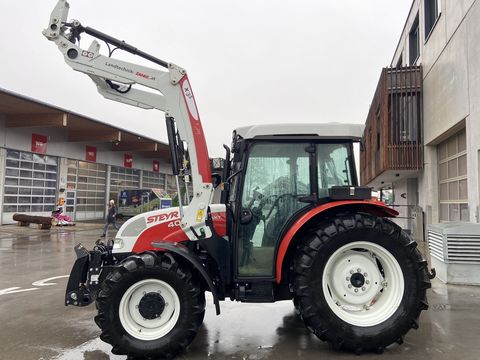 Steyr Kompakt 4075 Komfort 1