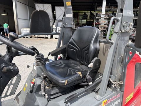 Weidemann 1350CX45 mit Klappdach unter 2,0m/30km/h