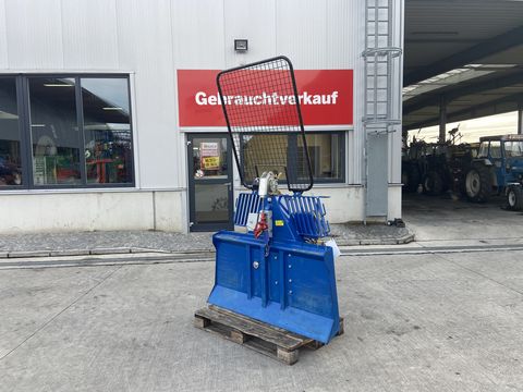 Kienesberger 5,5 T + Seilausstoß + Funk