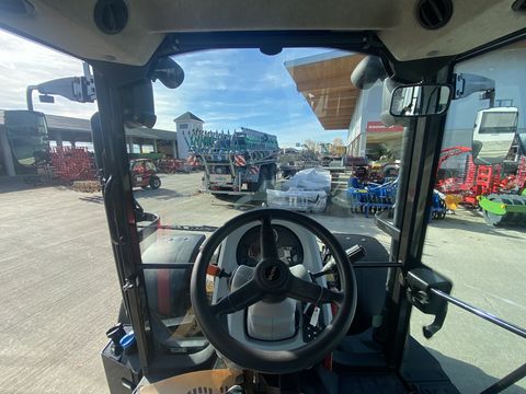 Valtra G135 ACTIVE