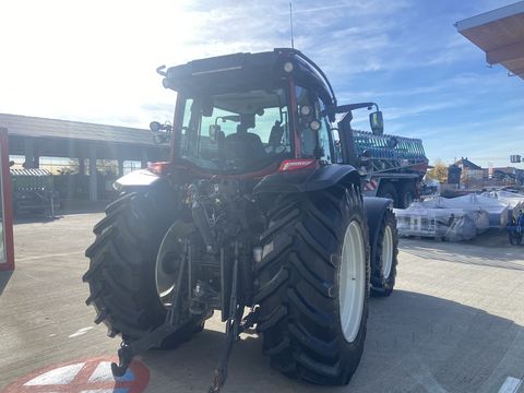 Valtra G135 ACTIVE