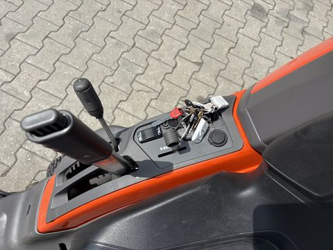Husqvarna RC 320Ts AWD mit 103cm Mähdeck 200h