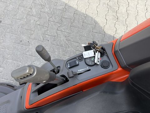 Husqvarna RC 320Ts AWD mit 112cm Mähdeck 200h