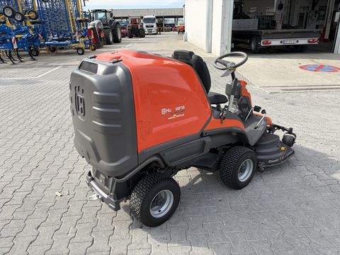 Husqvarna RC 320Ts AWD mit 112cm Mähdeck 200h