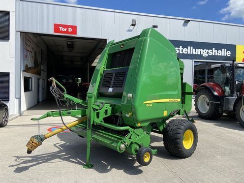 John Deere 864 