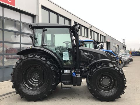 Valtra A 105