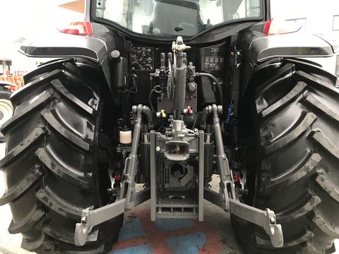 Valtra A 105