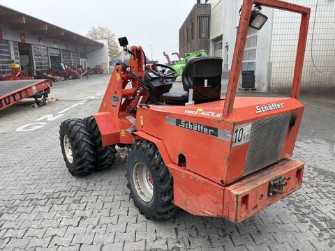 Schäffer 442 mit 4 Zylinder Motor