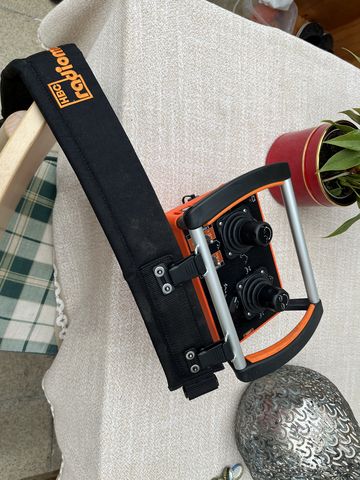 Kesla Forstanhänger 114H mit Fortskran 305T