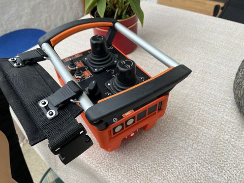 Kesla Forstanhänger 114H mit Fortskran 305T